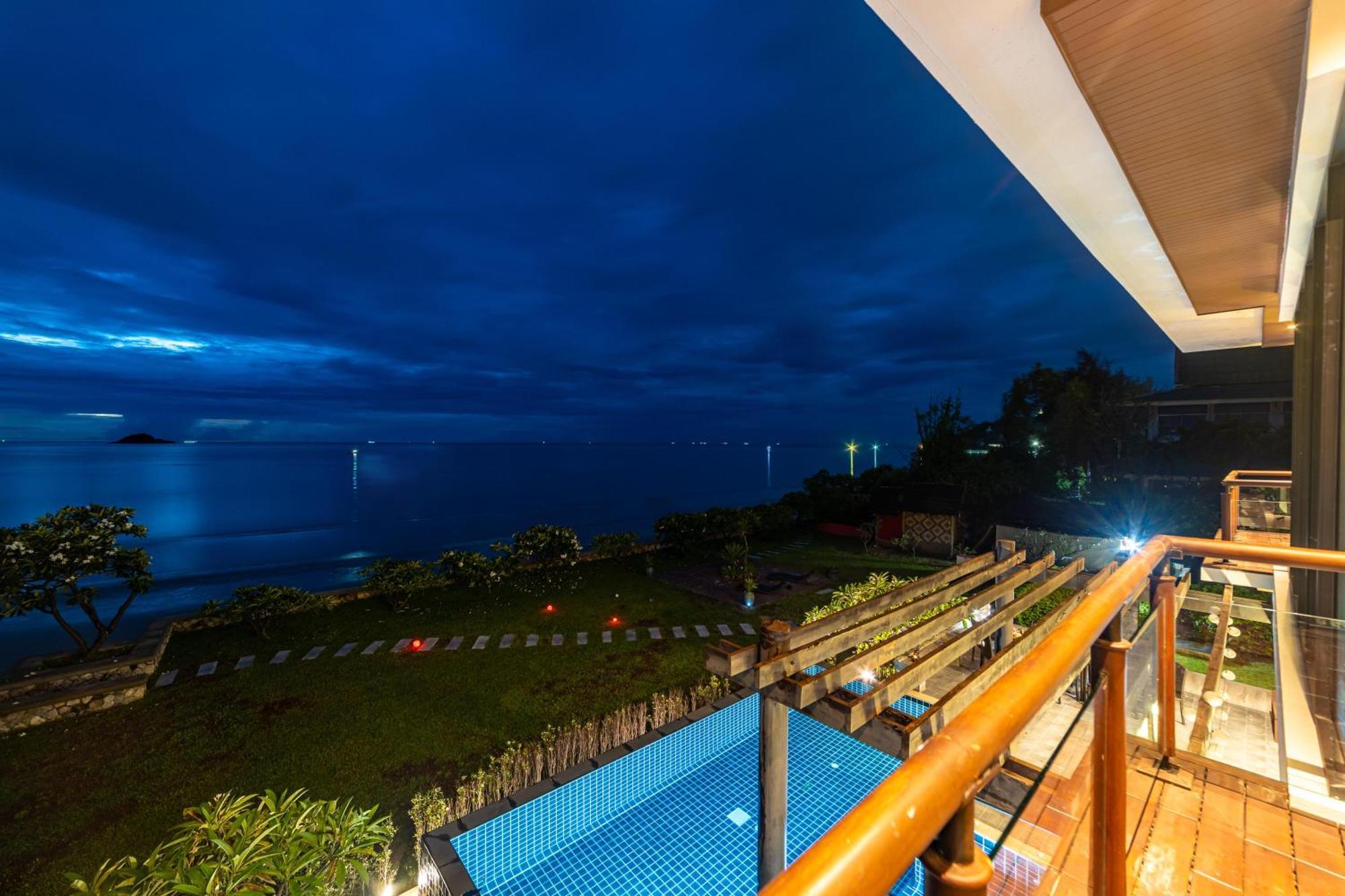 Beachfront Modern 4 Bedroom Pool Villa - Rv Хуа Хин Экстерьер фото